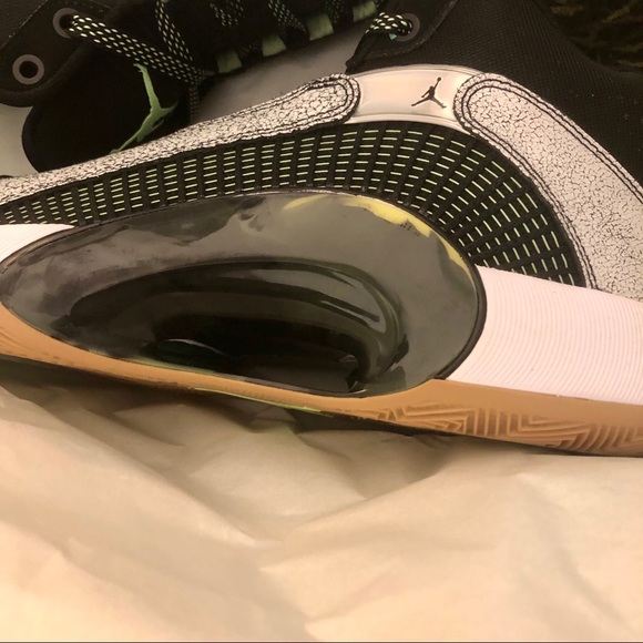 BNIB Jordan 35 Bayou Boys! Men’s size 10! - Picture 4 of 7